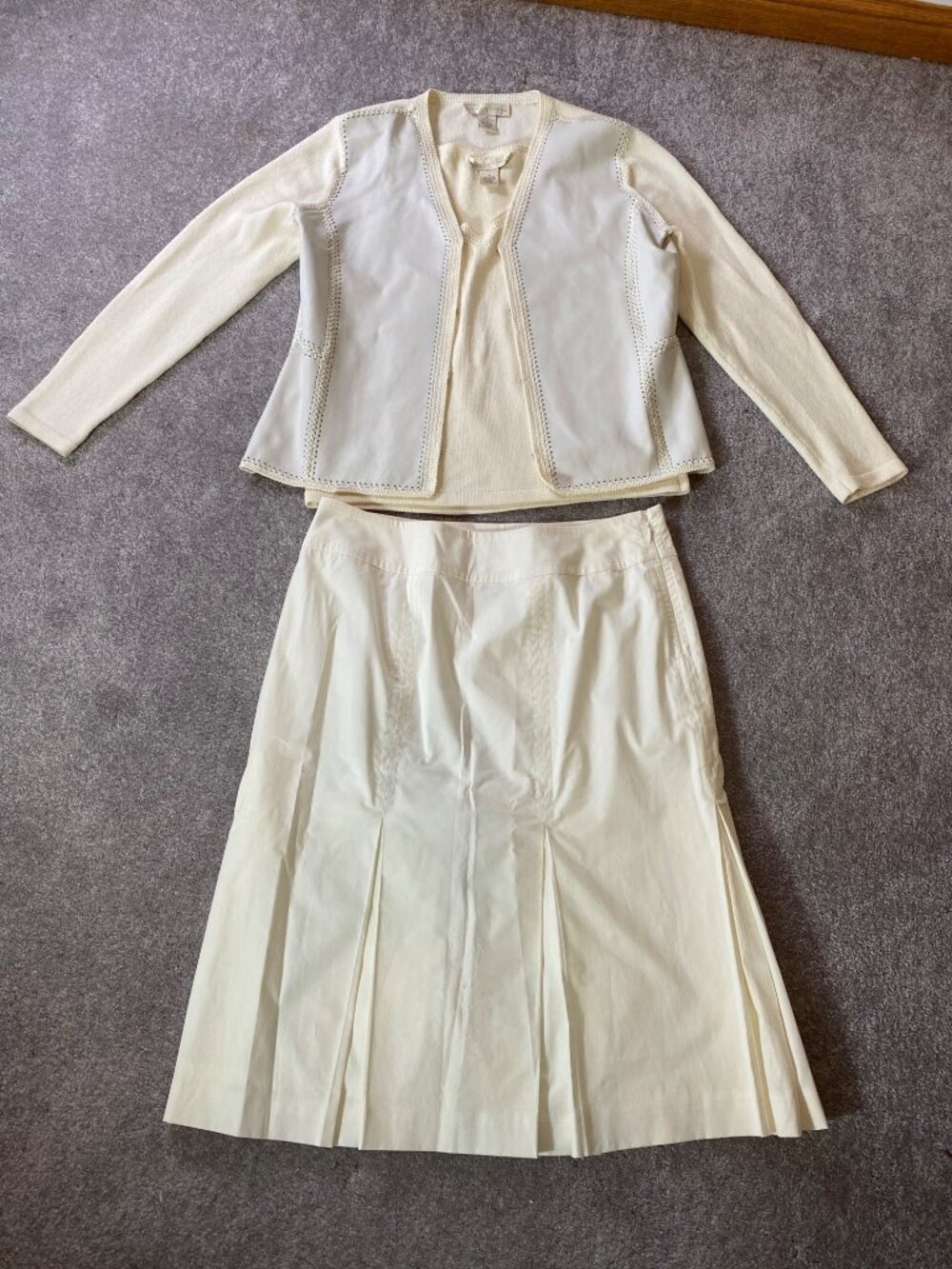 Doncaster Womens 3-Piece Skirt Set Ivory Suede Leather Jacket Top Skirt Medium